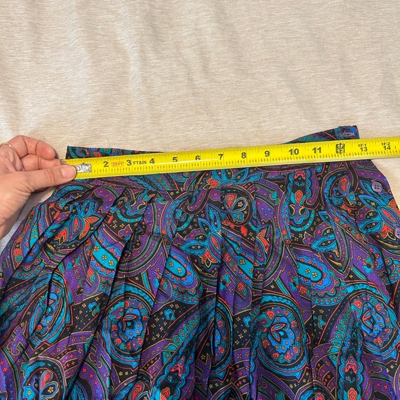 Paisley Vintage High Waist Skirt - Picture 3 of 6